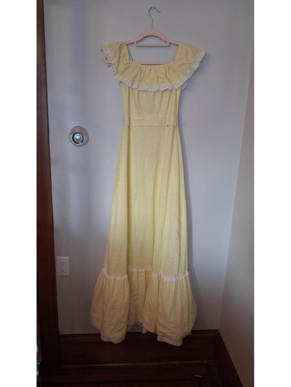 70s Vintage Yellow Ruffled Dress, Maxi Bridesmaid Prom Gown Size S Princess - Picture 4 of 9